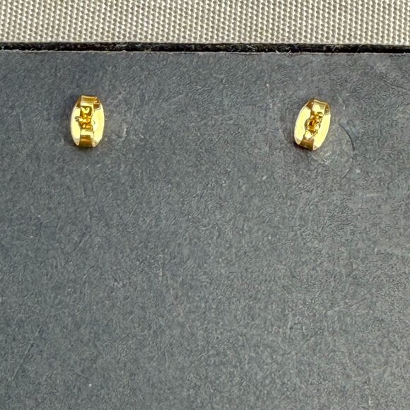 3/$17 Cloisonne Capped Pierced Earrings Green - Picture 4 of 4